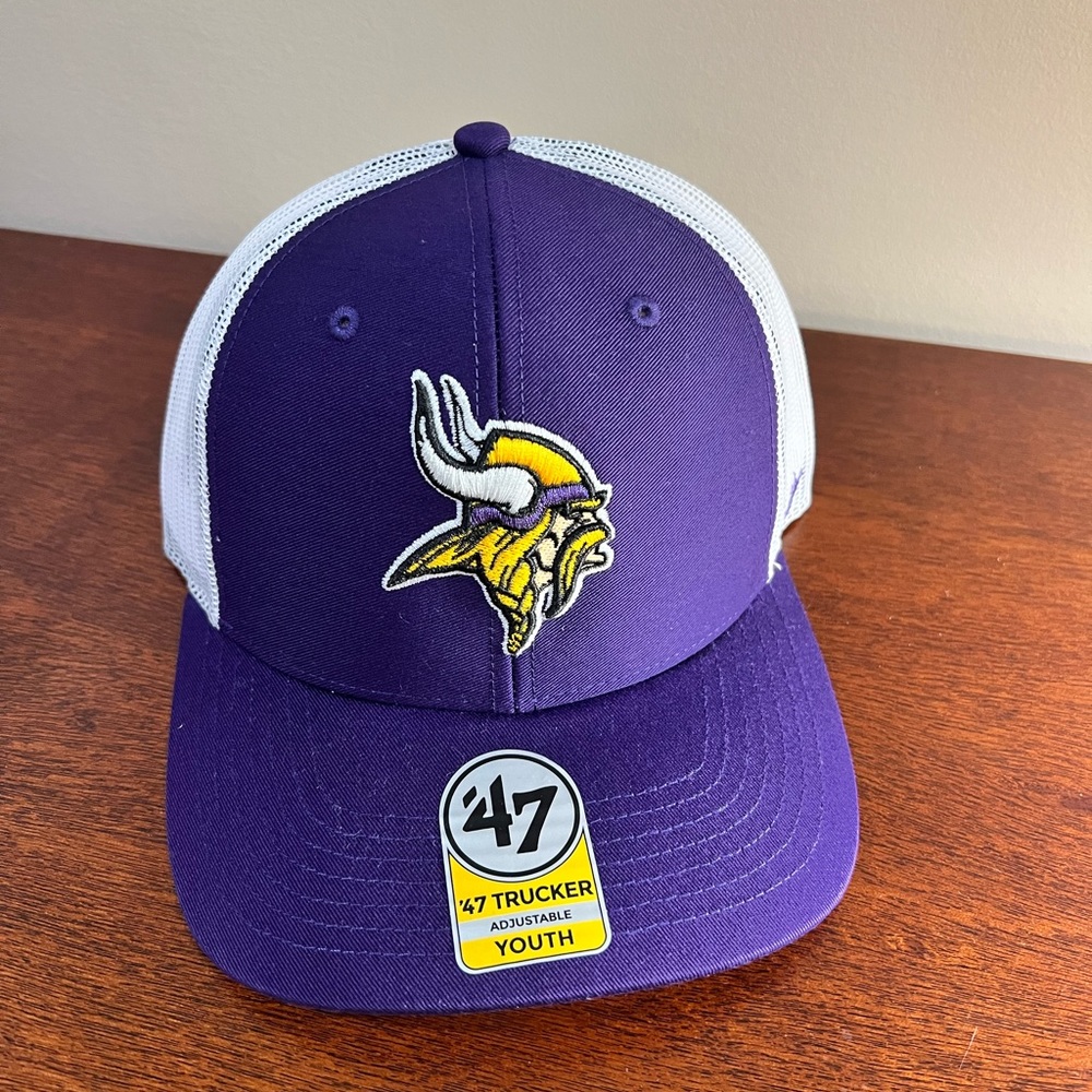 Youth MINNESOTA VIKINGS '47 TRUCKER Purple NWT